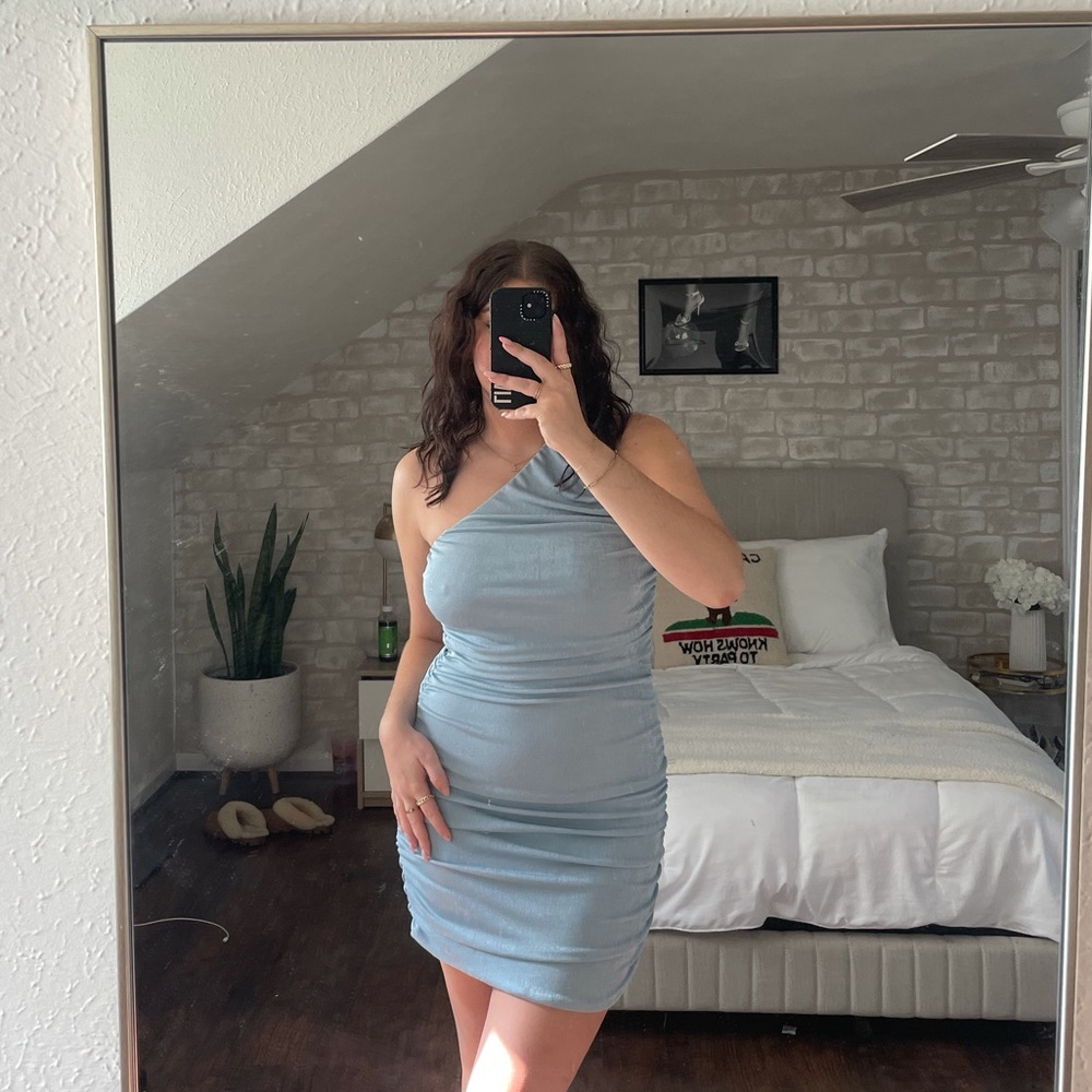 AMAZON BLUE ONE SHOULDER DRESS
